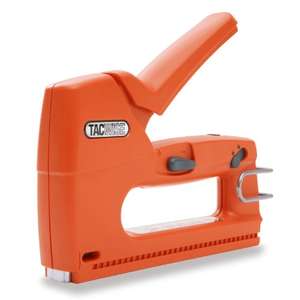 Grapadora/Clavadora Liviana Z3-140L con 200 Grapas